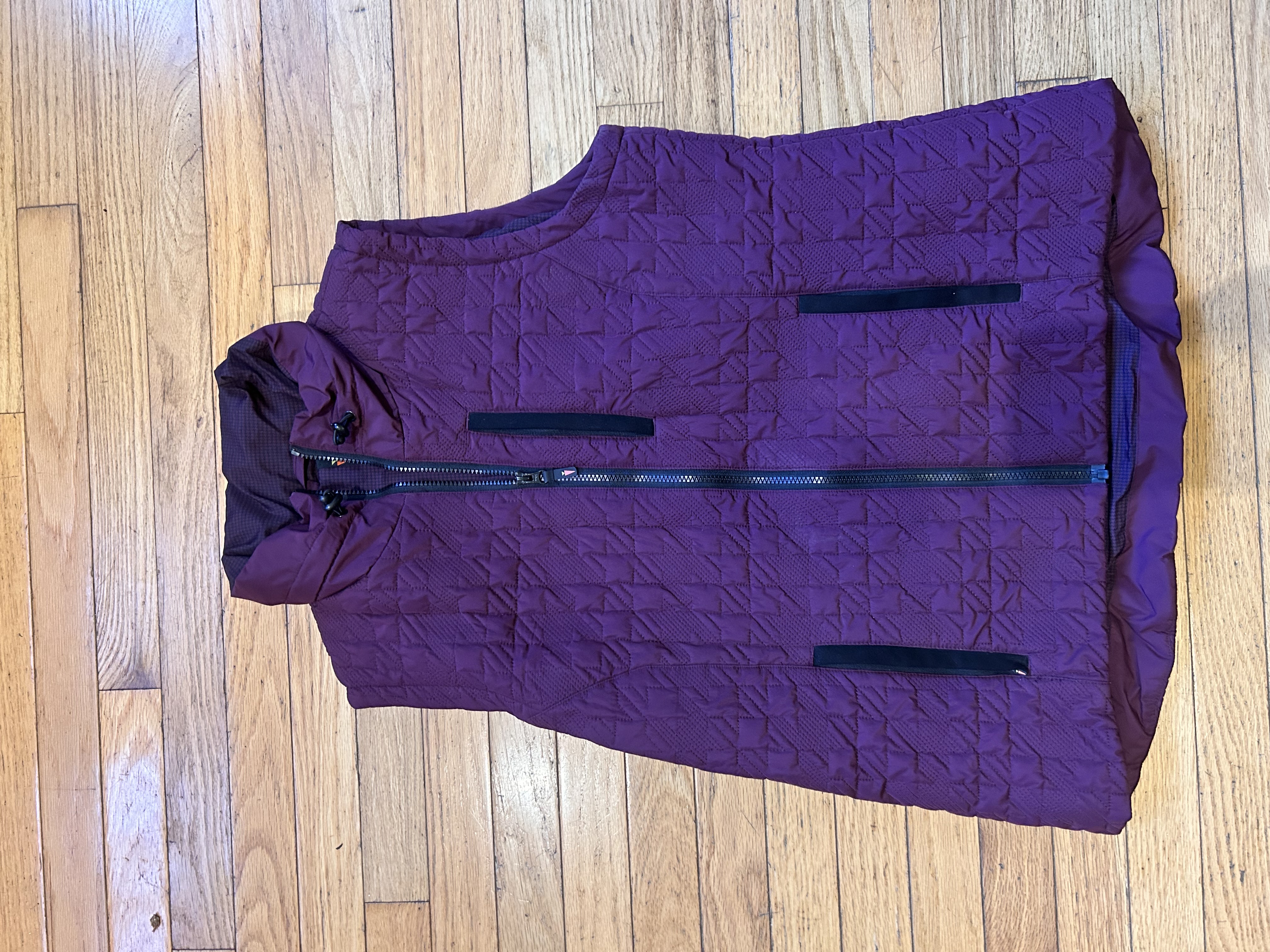 xLarge Burgundy Kerrits Vest