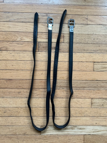 Stirrup Irons + Leathers