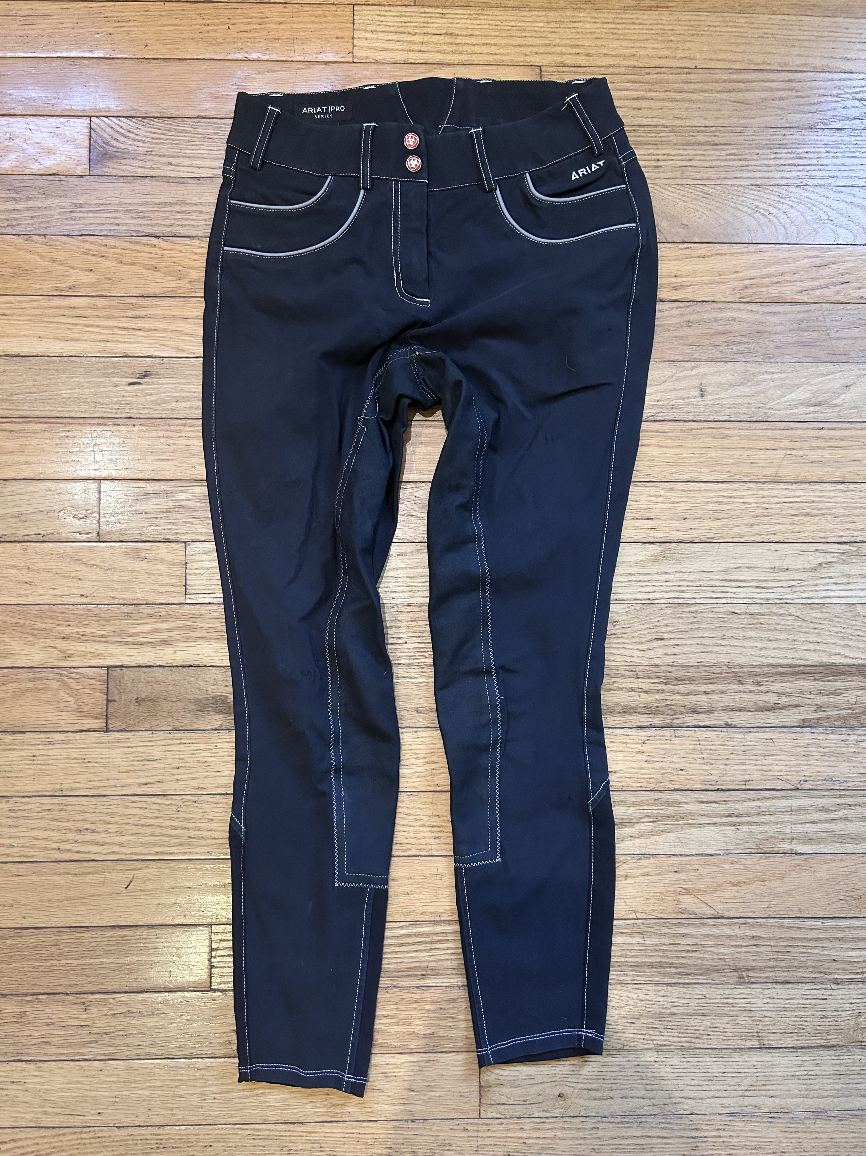 28R Black Ariat Breeches