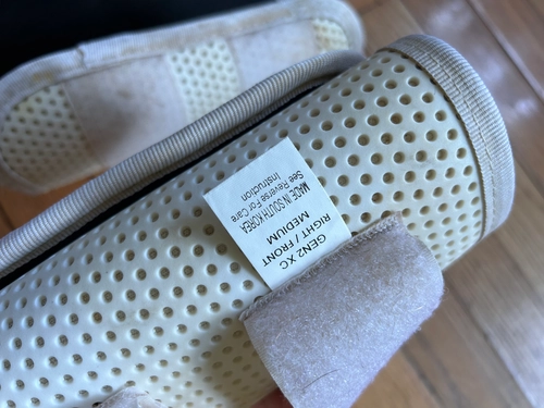 Medium White Boyd Majyk Equipe Boots