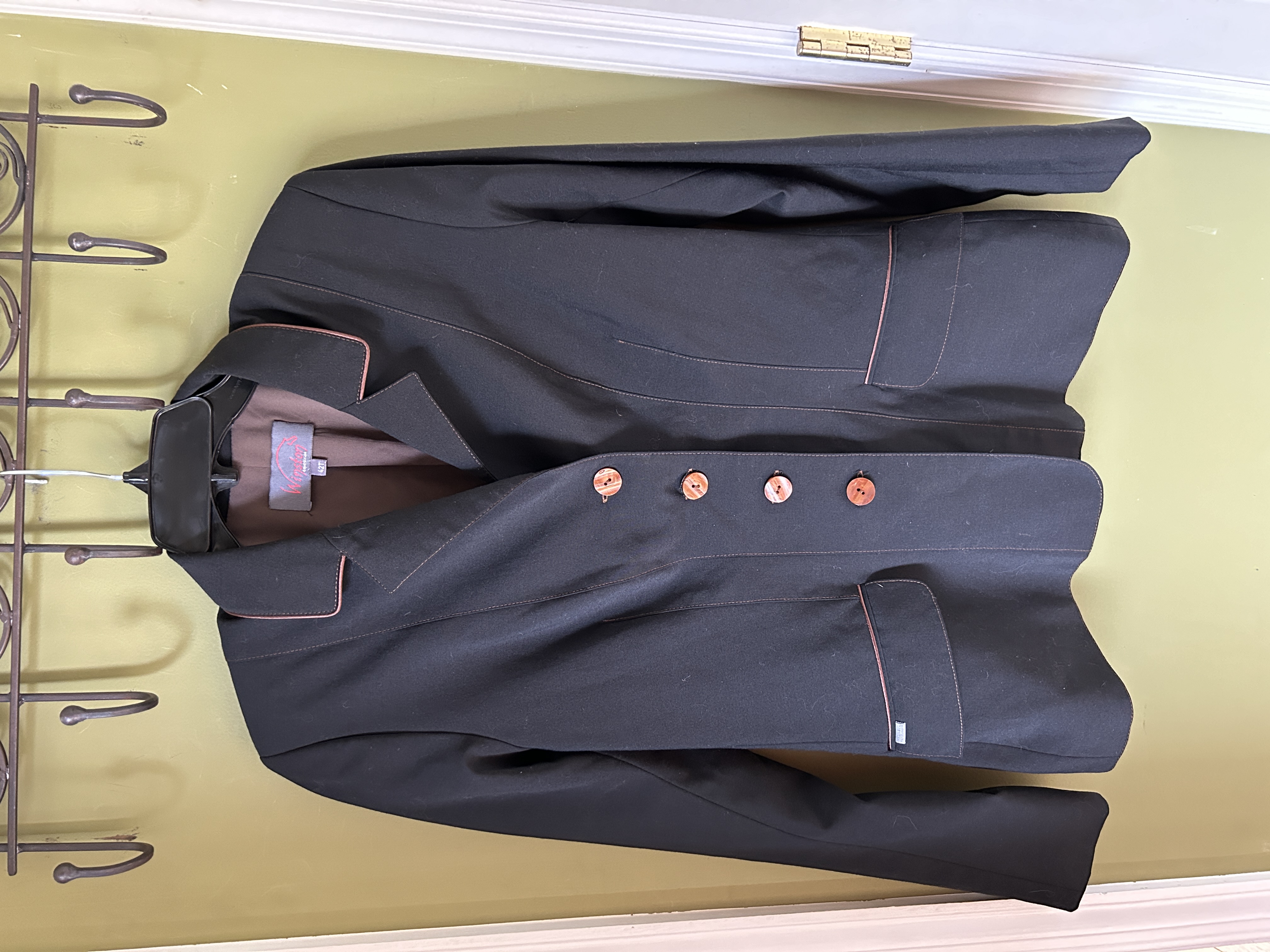 8/10 Tall Brown/Black Winston Custom Coat