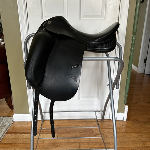 17" Prestige Academy