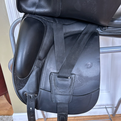 17" Prestige Academy