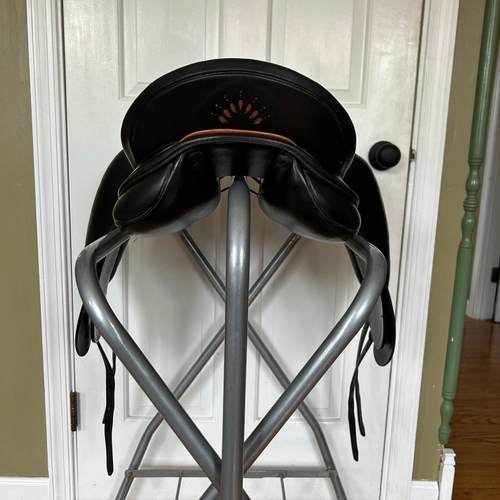 17" Prestige Academy