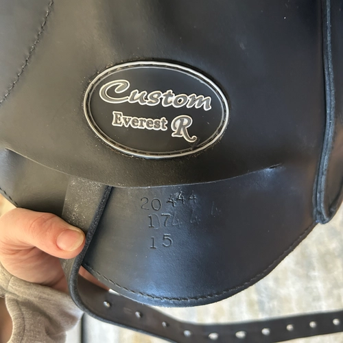 17" Custom Saddlery Everest R