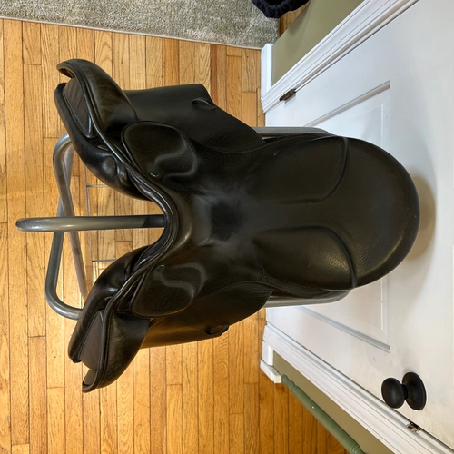 17.5" Stubben Aramis II