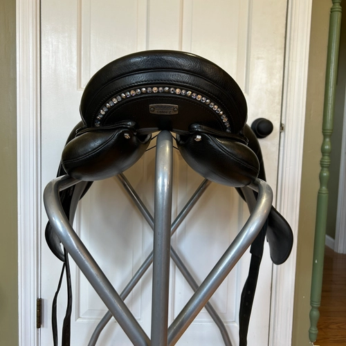 17.5" Stubben Aramis II