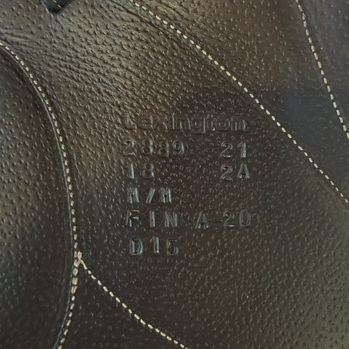 18" Voltaire Lexington