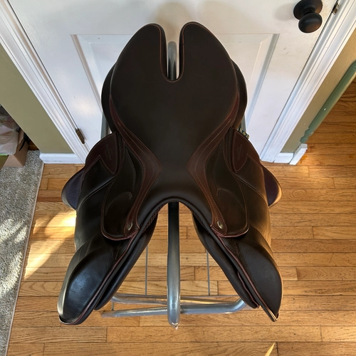 18" Devoucoux Chiberta Enara 