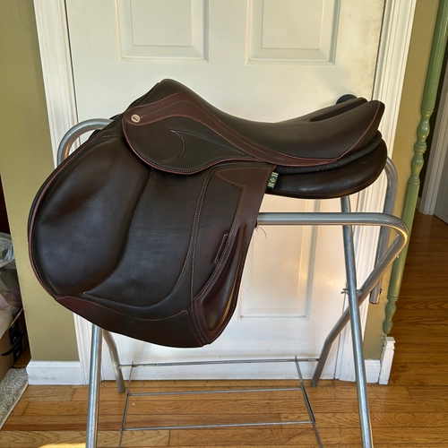 18" Devoucoux Chiberta Enara 