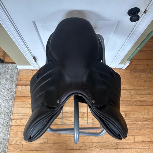 17.5" Forestier Seoul