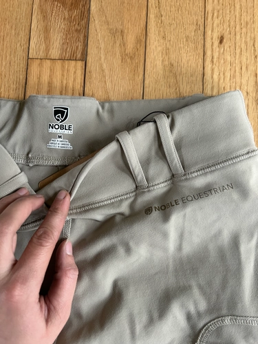 Medium Noble Outfitters Balance Tights