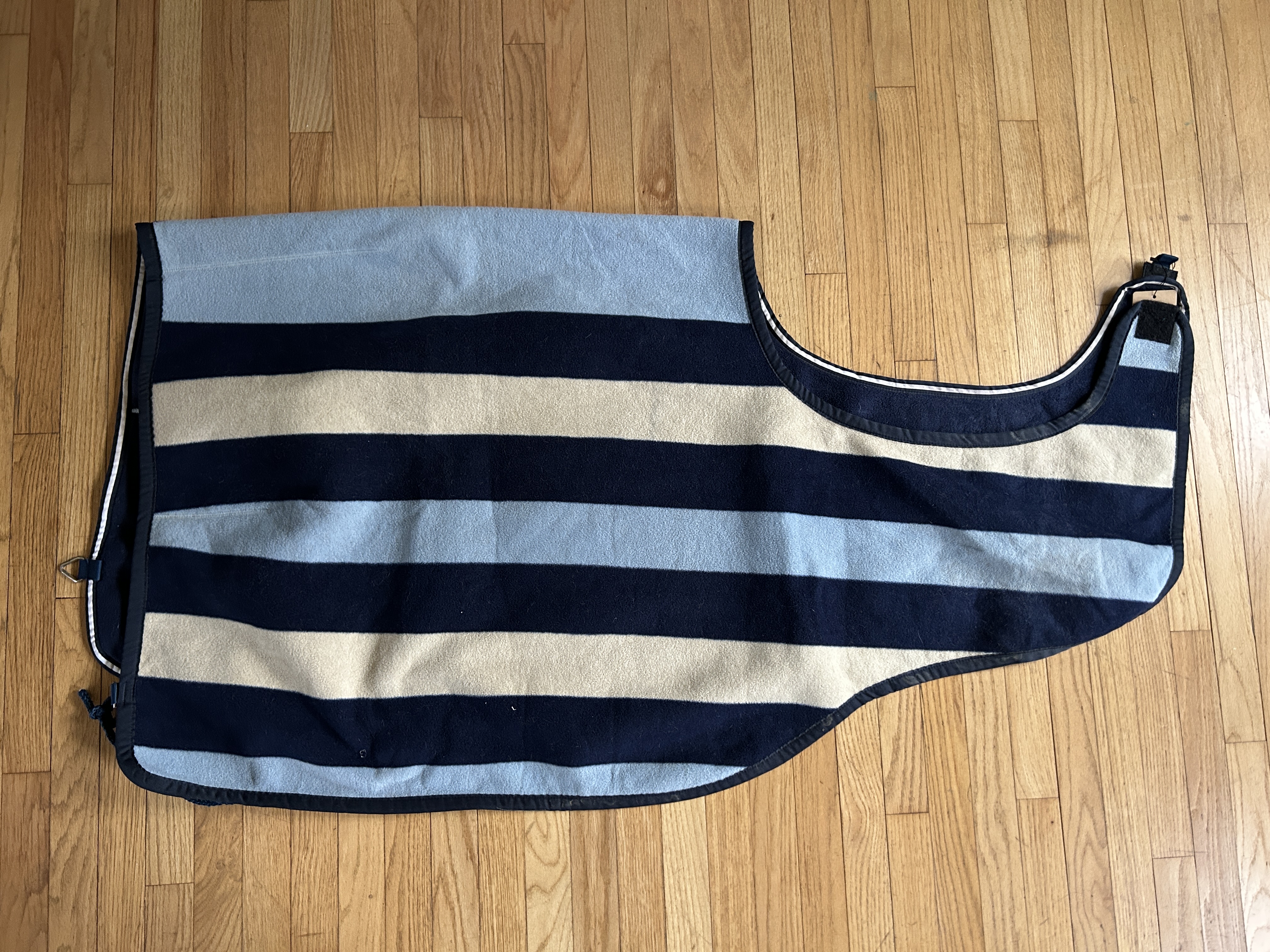 Medium Horseware Rambo Blue Whitney Quarter Sheet