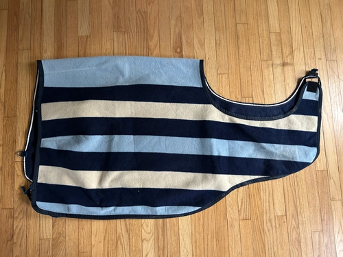 Medium Horseware Rambo Blue Whitney Quarter Sheet