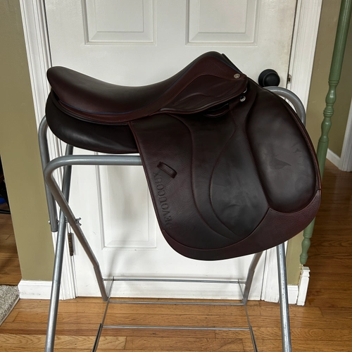 17.5" Devoucoux Biarritz Lab