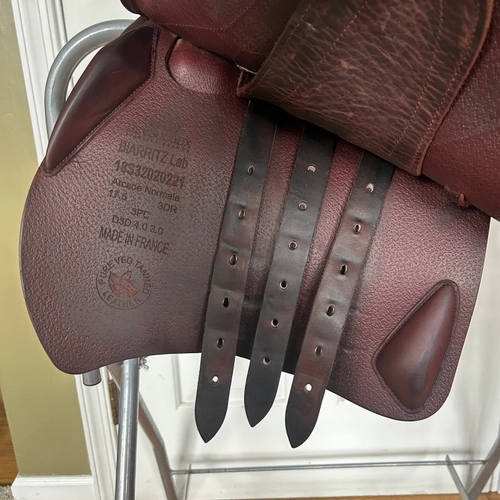 17.5" Devoucoux Biarritz Lab