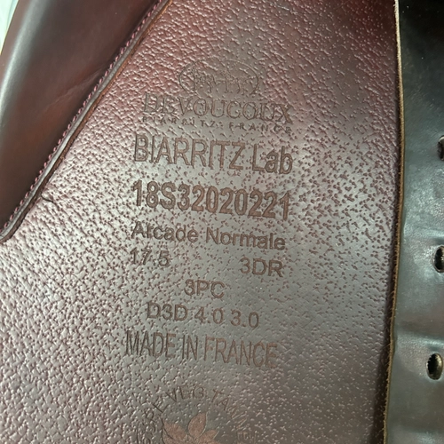 17.5" Devoucoux Biarritz Lab