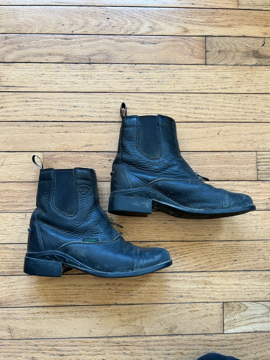 6 Black Ariat Breeze Boots