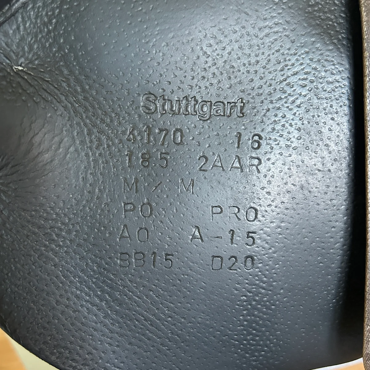 18.5" Voltaire Stuttgart