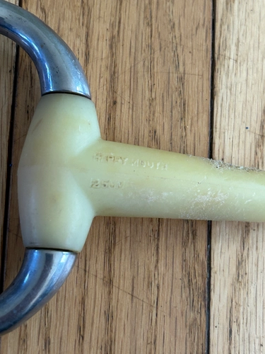 5" Happy Mouth Cheltenham Gag Eggbutt 